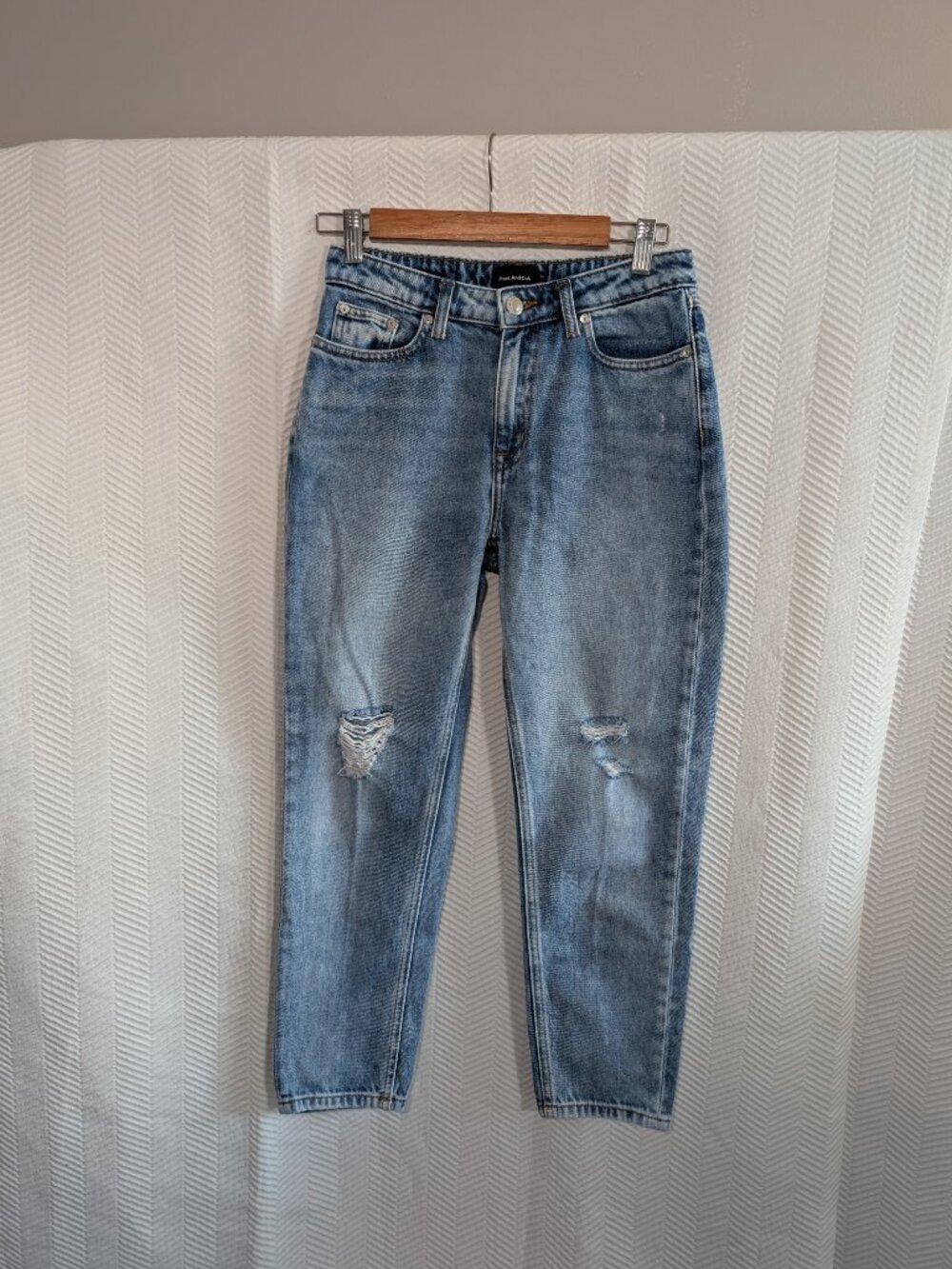 Frank & Oak Billie Relaxed Fit Jeans Distressed Cropped Size 24 Denim Casual